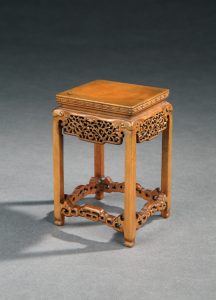 Boxwood miniature table