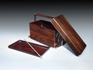 Zitan picnic box open 2